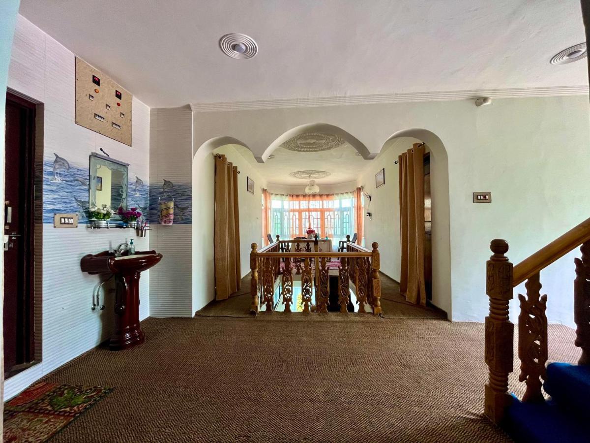 גולמארג Everest Guest House מראה חיצוני תמונה