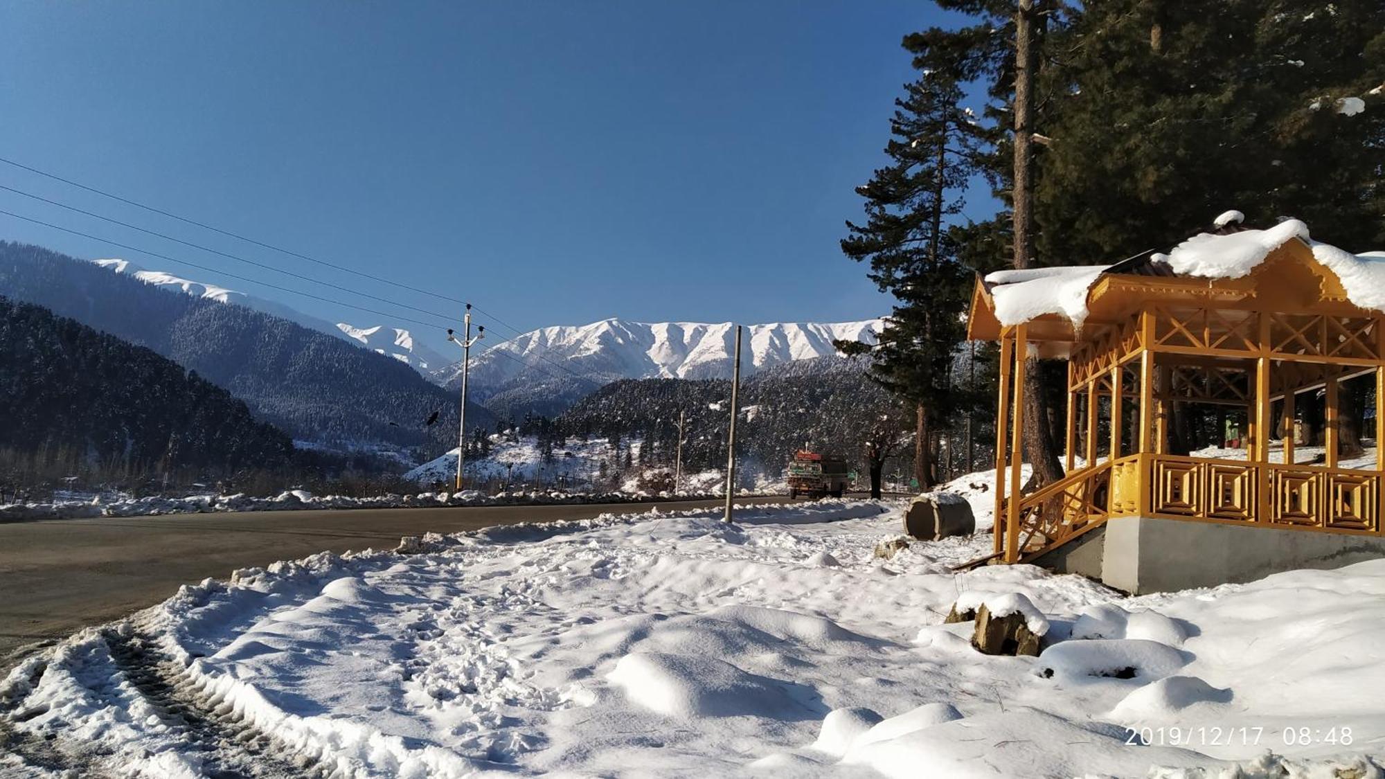 גולמארג Everest Guest House מראה חיצוני תמונה